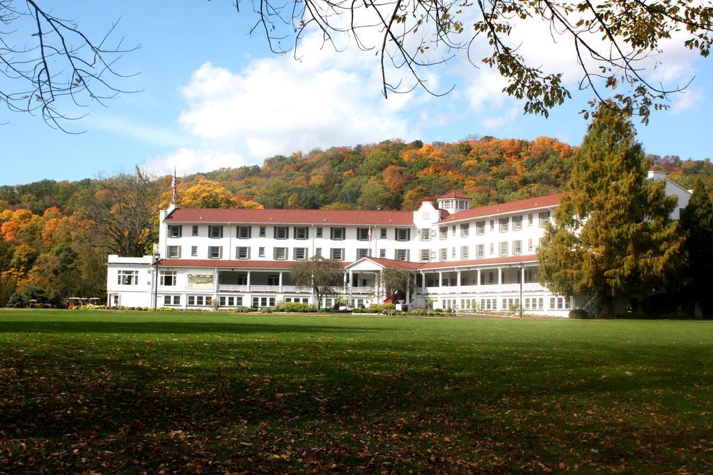 肖尼酒店和高尔夫度假村 Shawnee on Delaware 外观 照片
